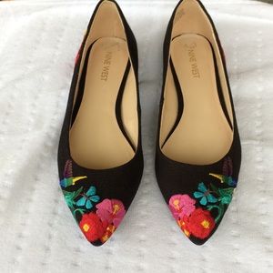 Nine West Linen Look Floral Embroidered-Flats